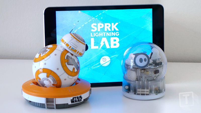 Illustration for article titled Bored With BB-8? Sphero’s SPRK App Lets You Reprogram Your Droid to Be Exciting Again